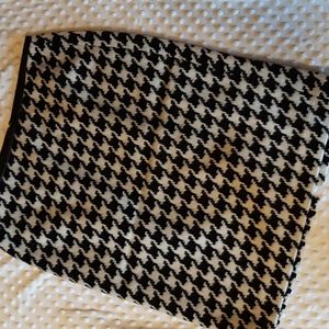 Talbots Black and White Houndstooth Skirt
